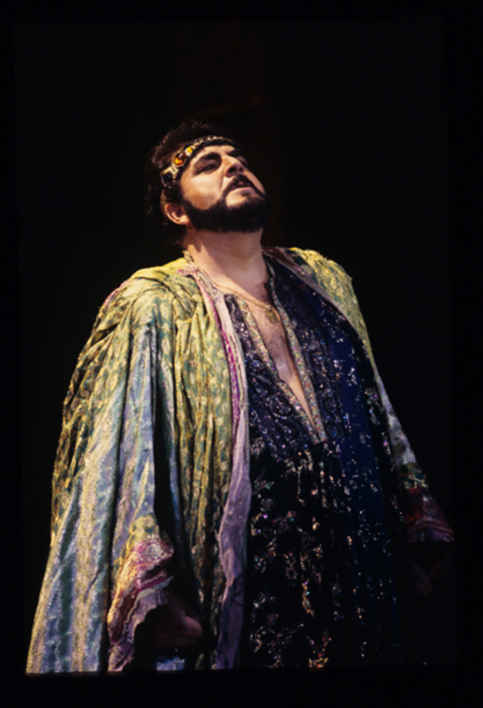 Hector Vasquez, Baritone | Archive, Performances, Tickets & Video