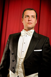 Giuseppe Varano, Tenor - Biography, Performances, Videos and Repertoire