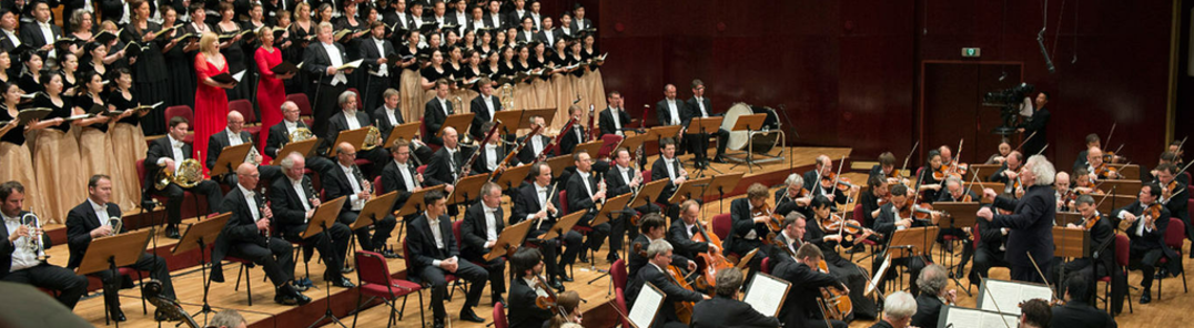 Kuva kõik fotod kasutajast Simon Rattle conducts a Beethoven evening in Taipei