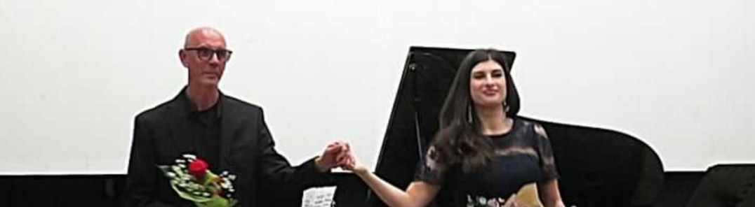 Taispeáin gach grianghraf de Recital solista ad Oleggio con Andrea Zanforlin