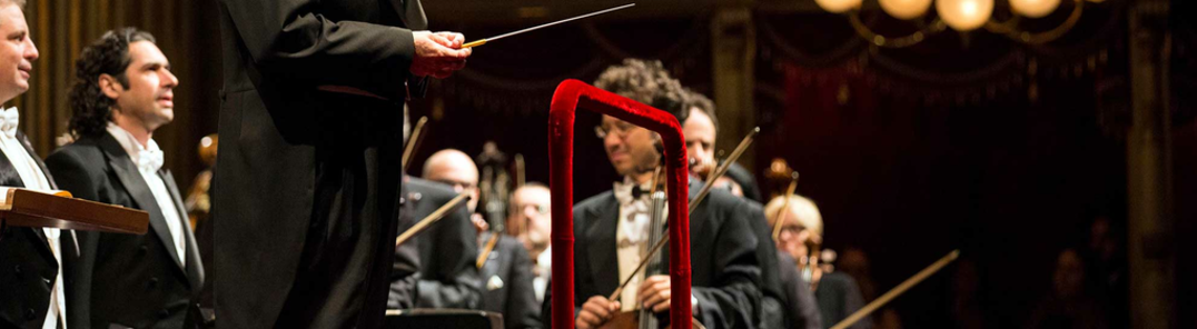 Показване на всички снимки на Orchestra E Coro Teatro Alla Scala Riccardo Chailly