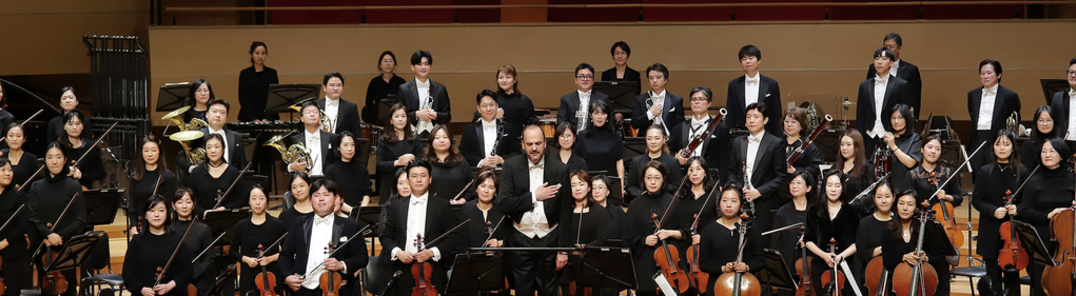 Toon alle foto's van Bucheon Philharmonic Orchestra 309th Regular Concert - Brahms and Saint-Saëns
