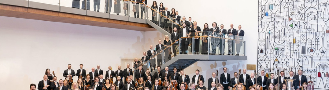 Show all photos of Israel Philharmonic Orchestra / Lahav Shani