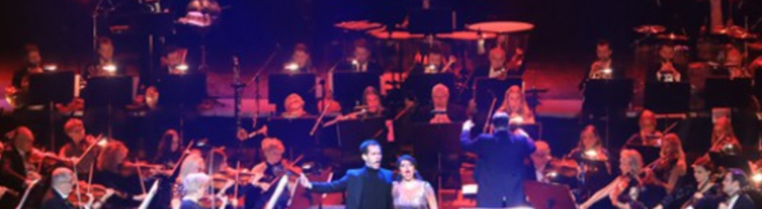 Taispeáin gach grianghraf de Verdi Gala
