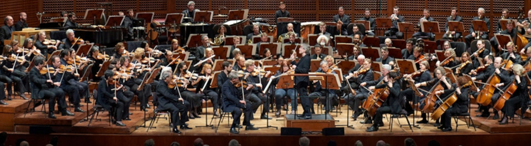 Show all photos of Salonen Conducts Mahler 2