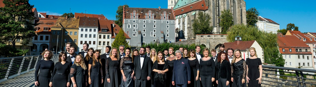 Sýna allar myndir af Symphoniker Hamburg / Europa Chor Akademie Görlitz / Sylvain Cambreling