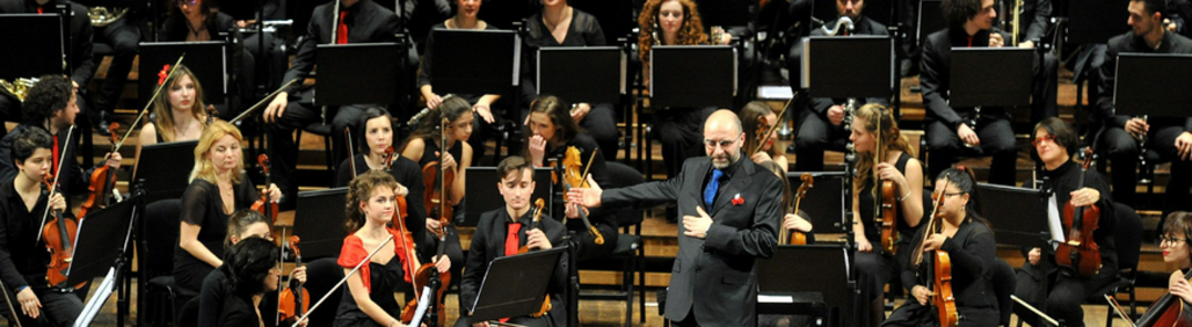 Afișați toate fotografiile cu Orchestra Del Conservatorio “P.Mascagni”