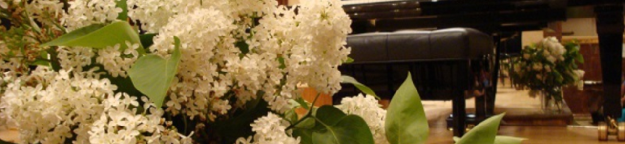 Zobrazit všechny fotky Viii International Festival Named After Sergei Rachmaninov «white Lilac»
