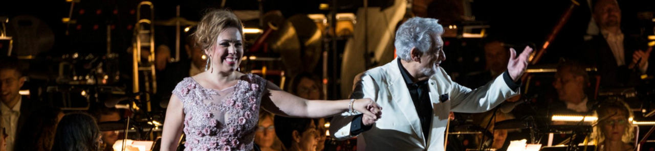 Erakutsi Domingo in Verdi Opera Night -ren argazki guztiak