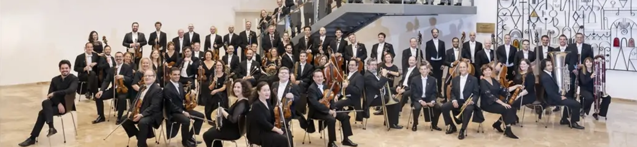 Uri r-ritratti kollha ta' Orchestra Filarmonică Din Israel
