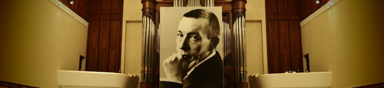 Taispeáin gach grianghraf de Sergei Rachmaninoff XI International festival WHITE LILAC
