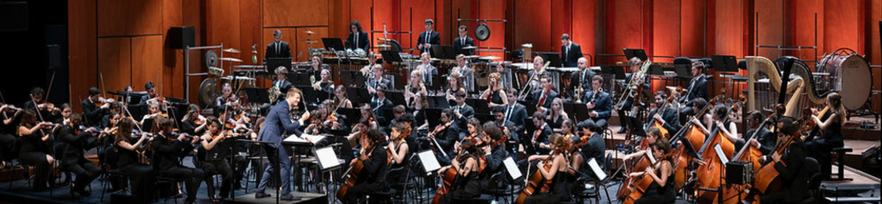 Показване на всички снимки на Orchestre Des Jeunes De La Méditerranée