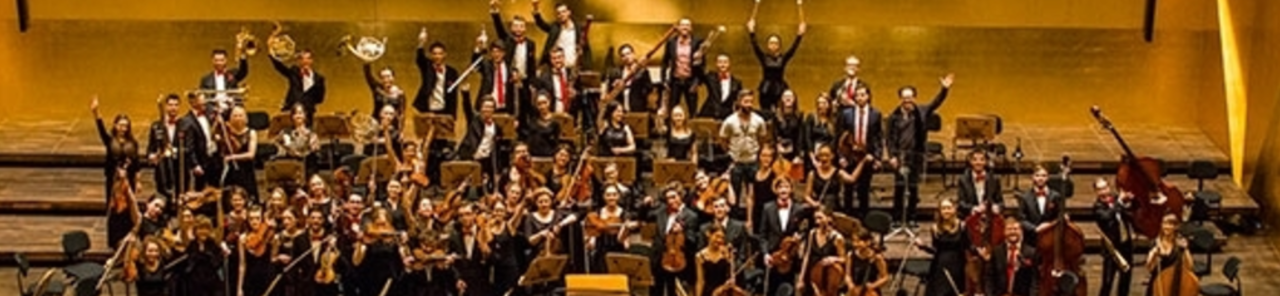 Rādīt visus lietotāja Santander Orchestra Concert fotoattēlus