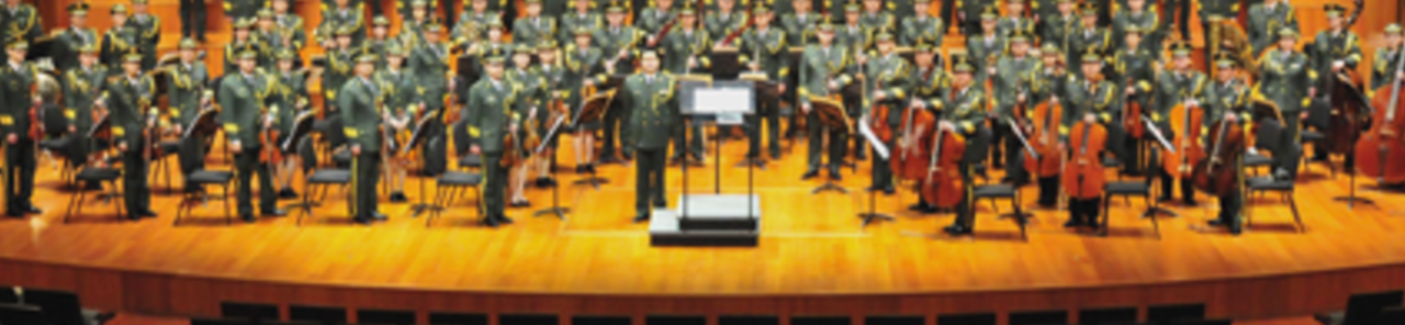 Vis alle billeder af China People's Armed Police Male Chorus and Symphony Orchestra May Day Concert
