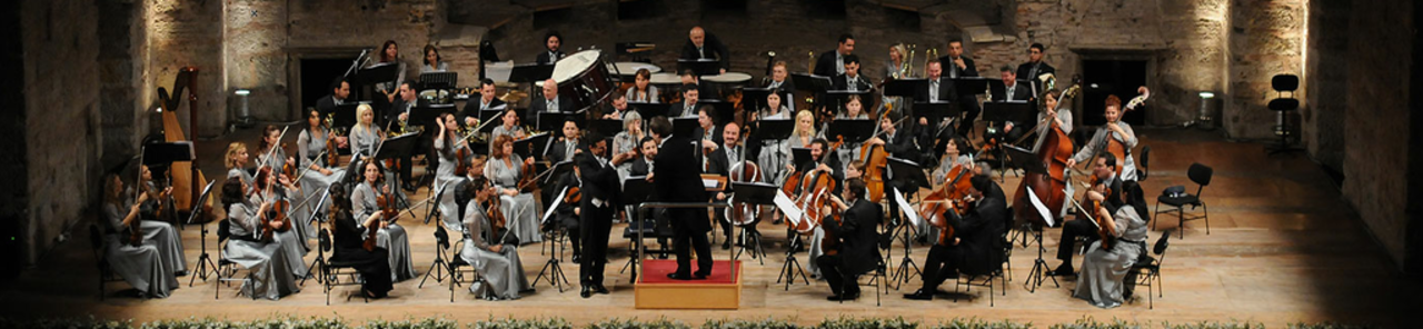 Εμφάνιση όλων των φωτογραφιών του Borusan Istanbul Philharmonic Orchestra & Juan Diego Flórez