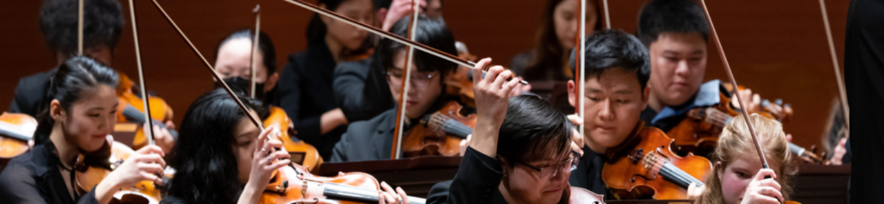 Показване на всички снимки на Juilliard Orchestra