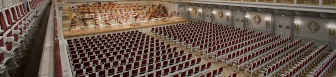 Sýna allar myndir af Klassische Philharmonie Bonn, Ervis Gega