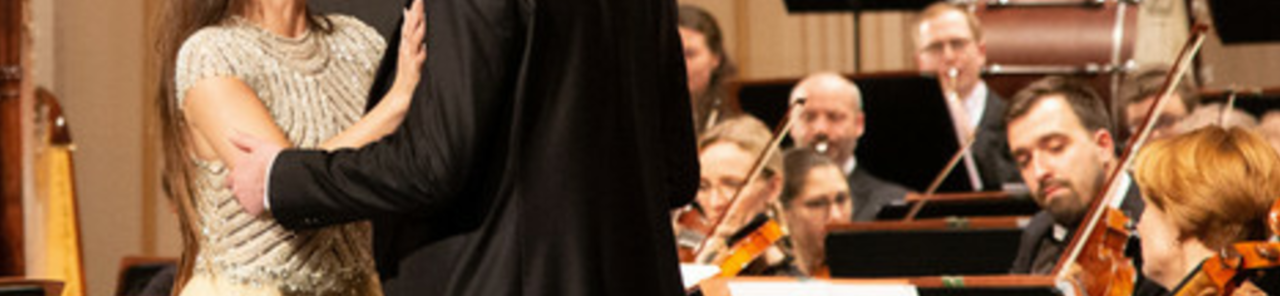 Alle Fotos von 10. Symphoniekonzert (Rossini · Verdi · Puccini u.a.): Große Italienische Operngala anzeigen
