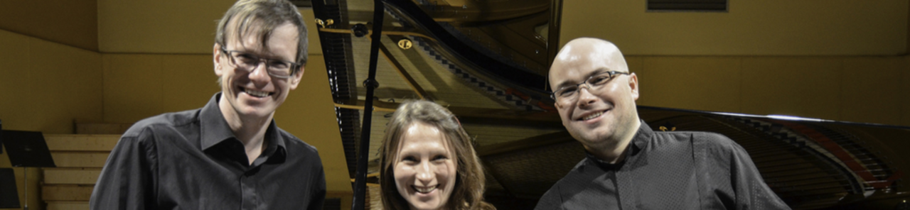 Rodyti visas Czech chamber music society ⬩ Brahms trio of prague nuotraukas
