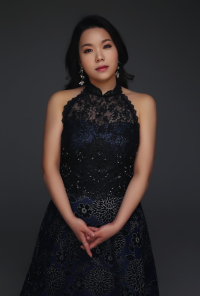 Cristina Injeong Hwang