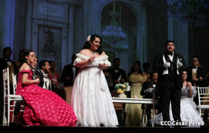 I Temporada Lírica INCANTO: La traviata Verdi
