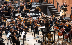 Orquesta Estable Teatro Argentino: Symphony No. 2 in D Major, op. 43 Sibelius (+1 More)