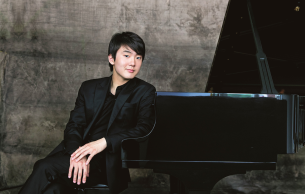 Seong-Jin Cho, piano: Keyboard Sonata in E Minor, Hob. XVI/34 Haydn (+3 More)