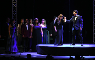 LA TRAVIATA” DI G. VERDI: La traviata Verdi