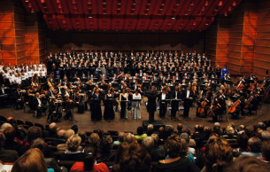 The Symphony No. 8 in E-flat major (Symphony of a Thousand) Mahler,G