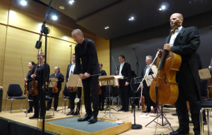 Neujahrskonzert: Serenade for Strings in C Major, op. 48 Tchaikovsky, P. I. (+2 More)