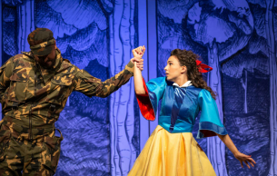 Opera for children: Snow White And The Seven Dwarfs Karolic