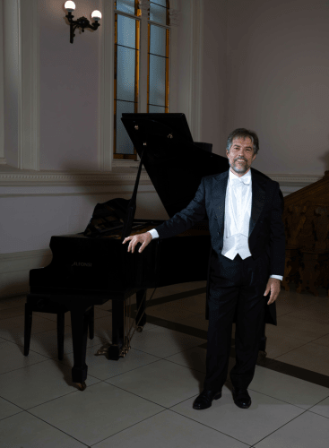 Opera's Greatest Hits & Romantic Piano - Season 2023: Giovanni Velluti