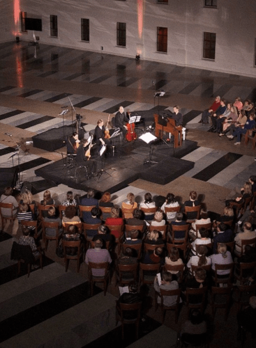 House of the Medici. Thriving Arts: Concert Various