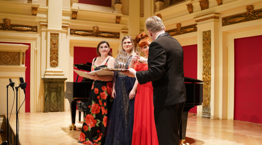 Zobrazit všechny fotky Easter Gala: Italian Opera Night in Vienna