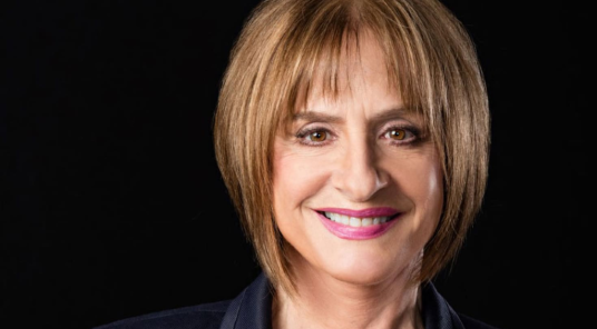 Show all photos of Patti Lupone in Concert