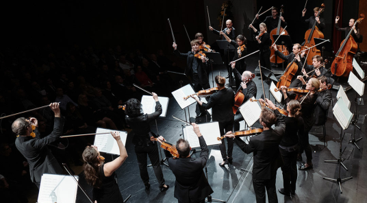 Zobraziť všetky fotky Sir Simon Rattle –Mozart Letzte Sinfonien