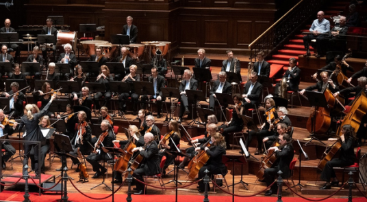 Alle Fotos von Radio Filharmonisch Orkest anzeigen