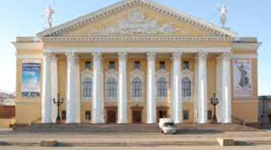 Uri r-ritratti kollha ta' Chelyabinsk State Opera