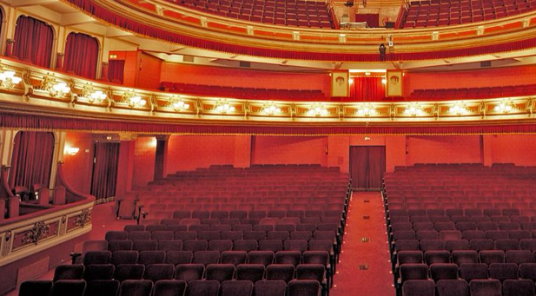 Pokaži vse fotografije osebe Teatro Antzokia Principal  Vitoria-Gasteiz