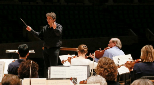 Pokaži vse fotografije osebe Toledo Symphony Orchestra