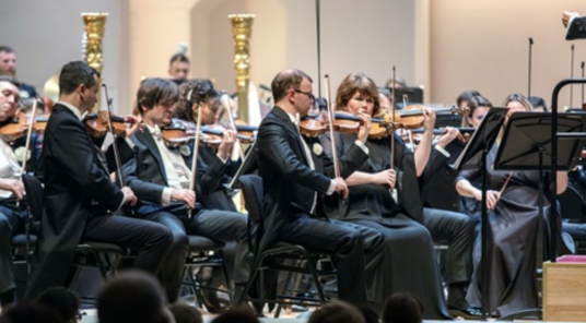 Afficher toutes les photos de Moscow State Symphony Orchestra, Dimitris Botinis