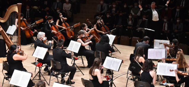 Zobraziť všetky fotky Ankara City Philharmonic Orchestra