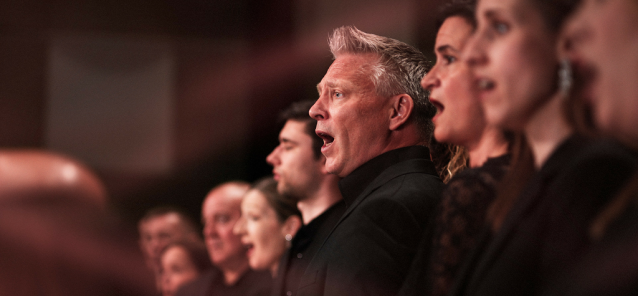 The Radio Choir: Ligeti 100 Years összes fényképének megjelenítése