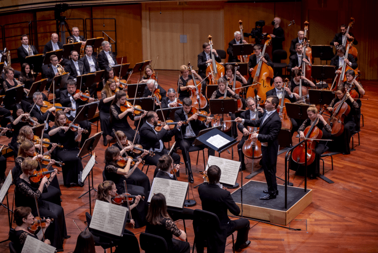 MÁV Symphony Orchestra conducted by Róbert Farkas