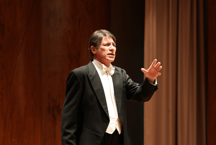 A Night of Operatic High Notes and Music for Strings: Gala Opera Various
