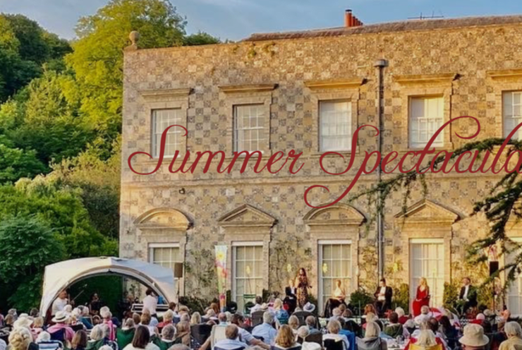 Summer Spectactular | Little Durnford Manor