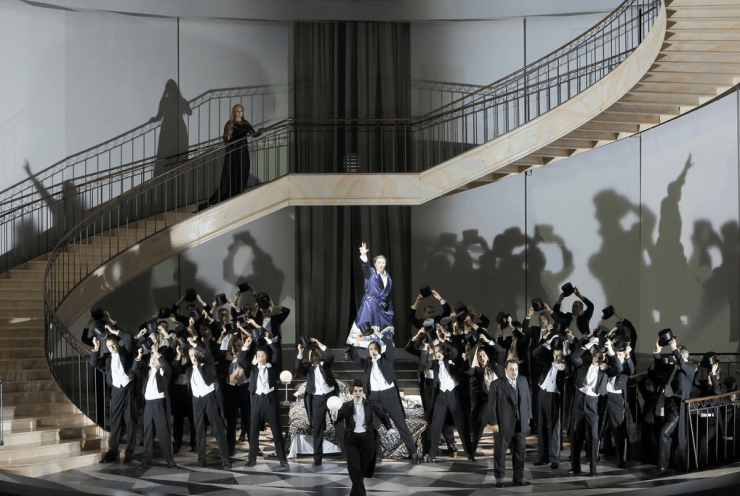 UN BALLO IN MASCHERA: Ensemble and choir of the Bavarian State Opera