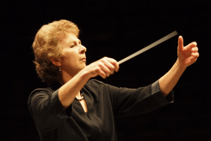 Jane Glover Conducts Mozart: Suite on English folk tunes (A time there was), for orchestra, Op. 90 Britten (+3 More)