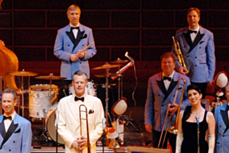 Glenn Miller Orchestra – A Tribute To The Maestro: Concert Various