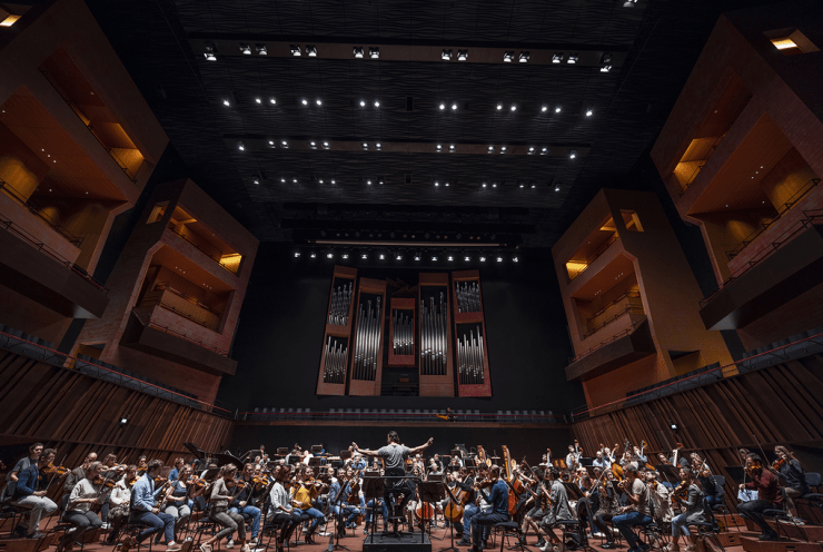 Utopia – Teodor Currentzis: Symphony No. 3 in D Minor Mahler